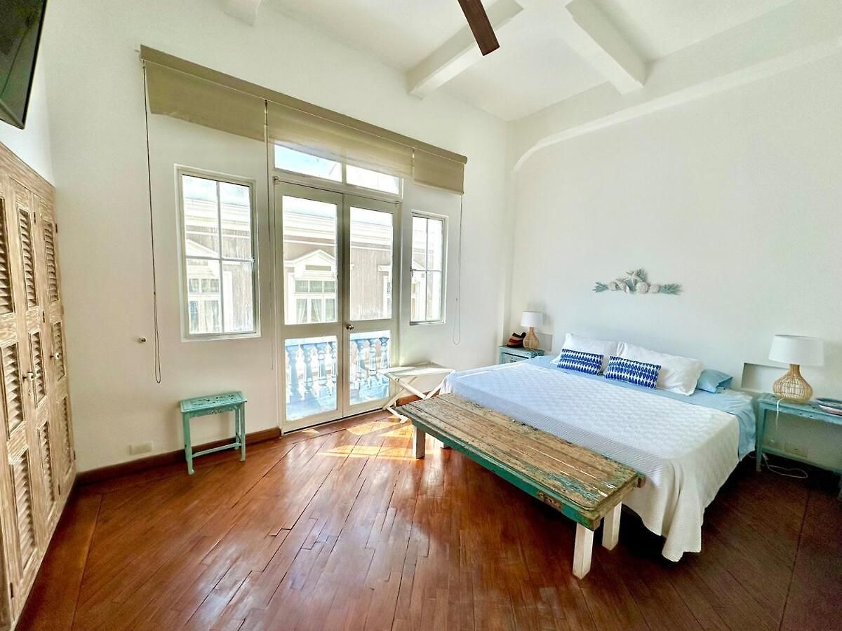 Apartment By Calamari Homes - Ayos 206 - Walled *