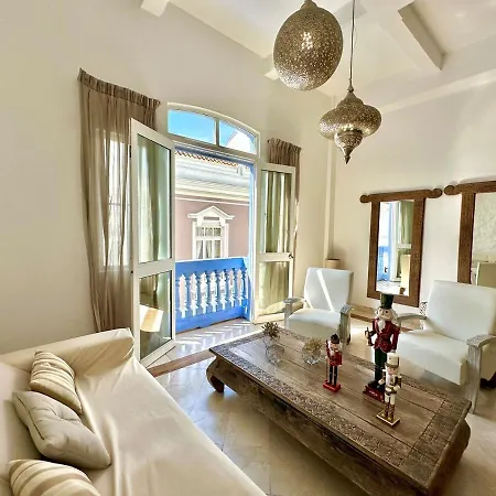 By Calamari Homes - Ayos 206 - Walled Apartment Cartagena